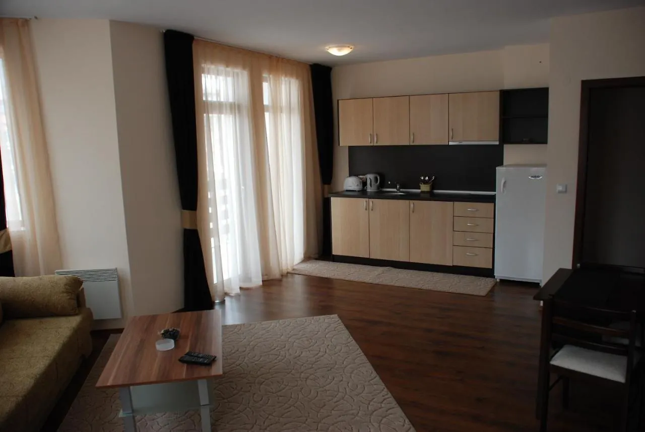 Pirin Palace White Apartments بانسكو