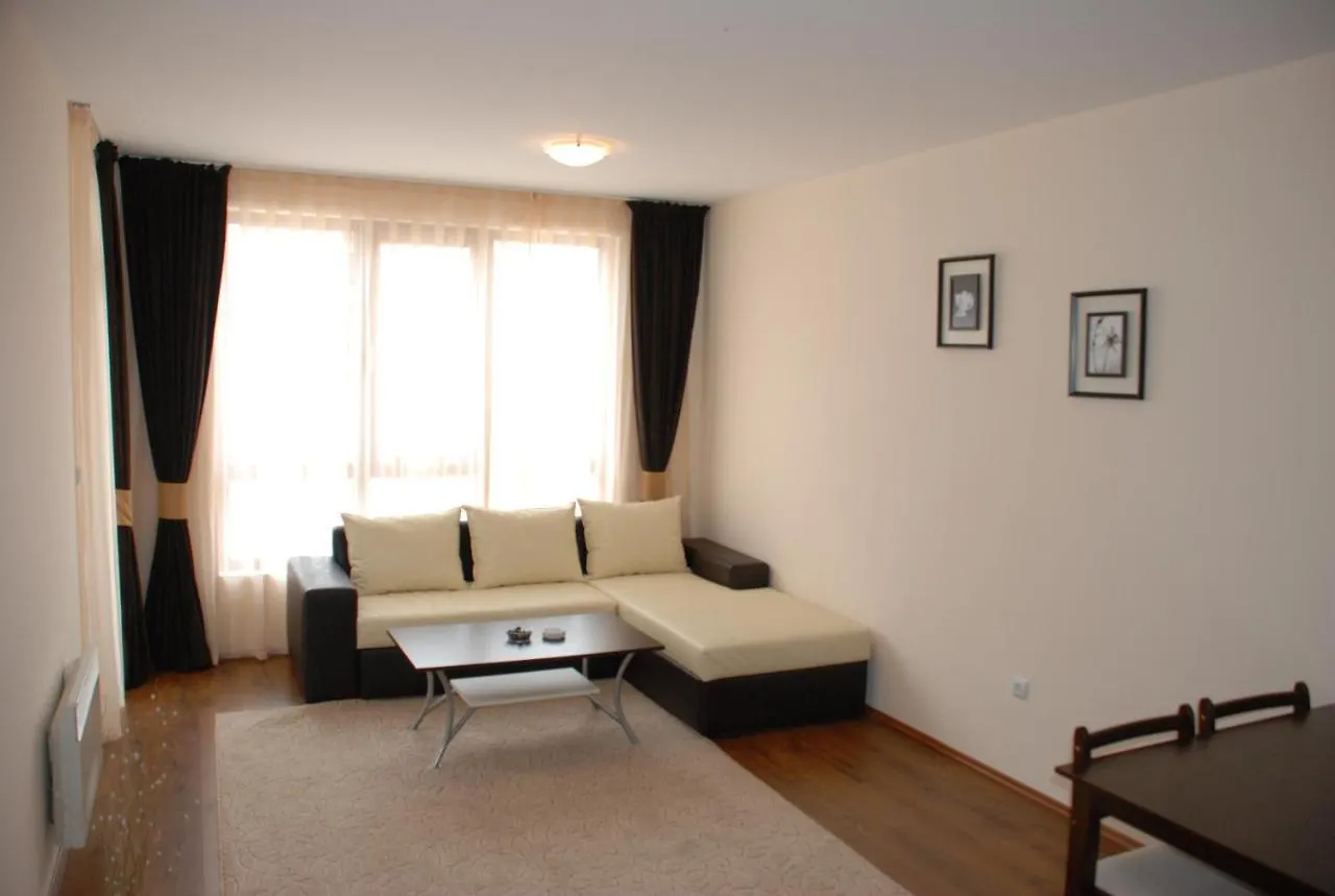 Pirin Palace White Apartments بانسكو
